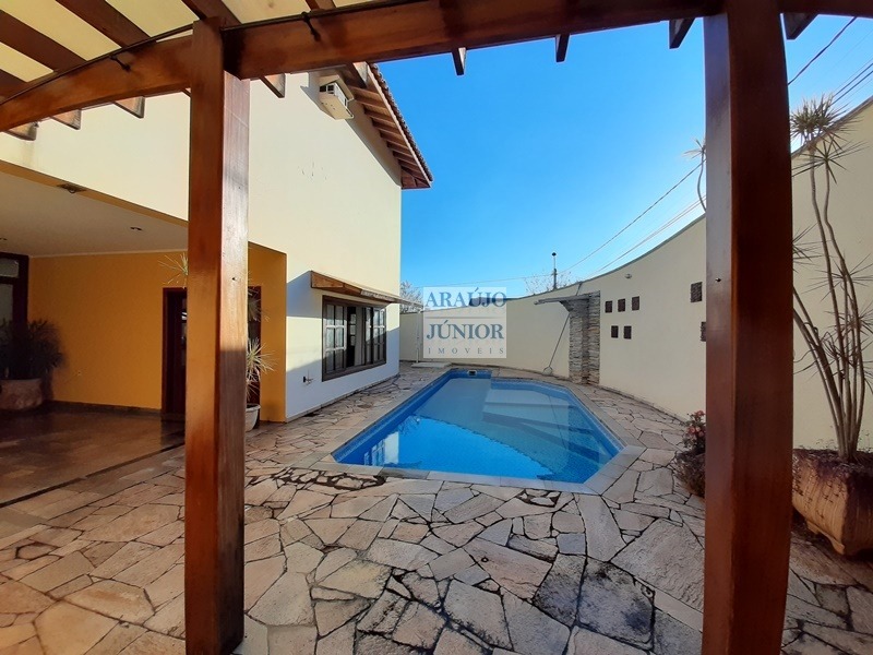 Casa, 3 quartos, 346 m² - Foto 8