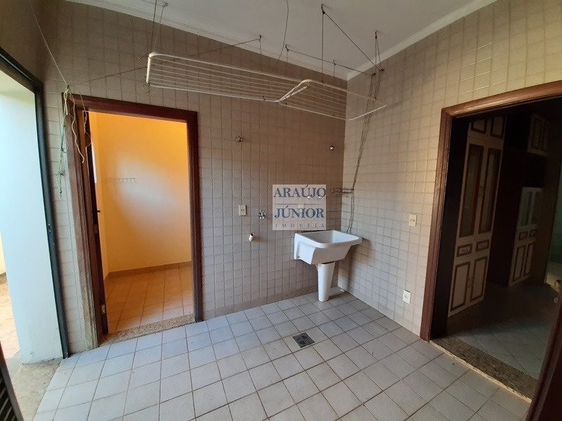 Casa, 3 quartos, 346 m² - Foto 17