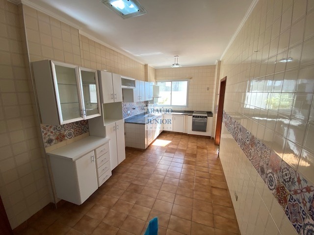 Apartamento, 3 quartos, 190 m² - Foto 2