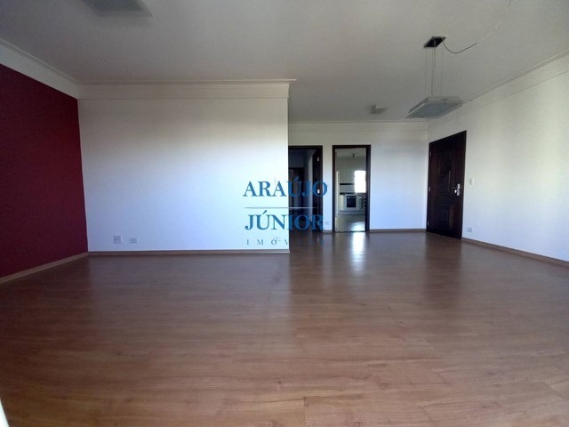 Apartamento, 3 quartos, 130 m² - Foto 2