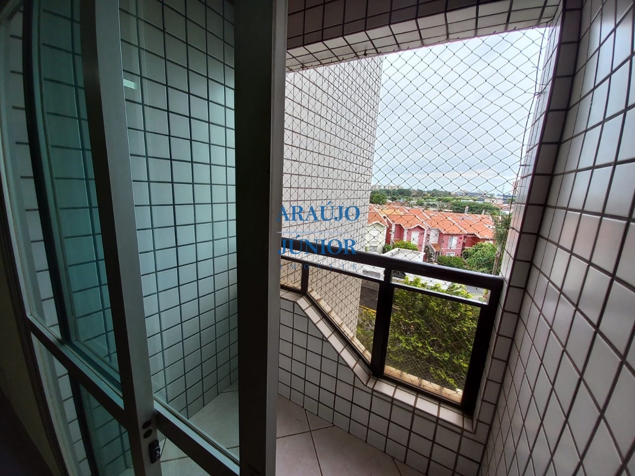 Apartamento, 3 quartos, 100 m² - Foto 3