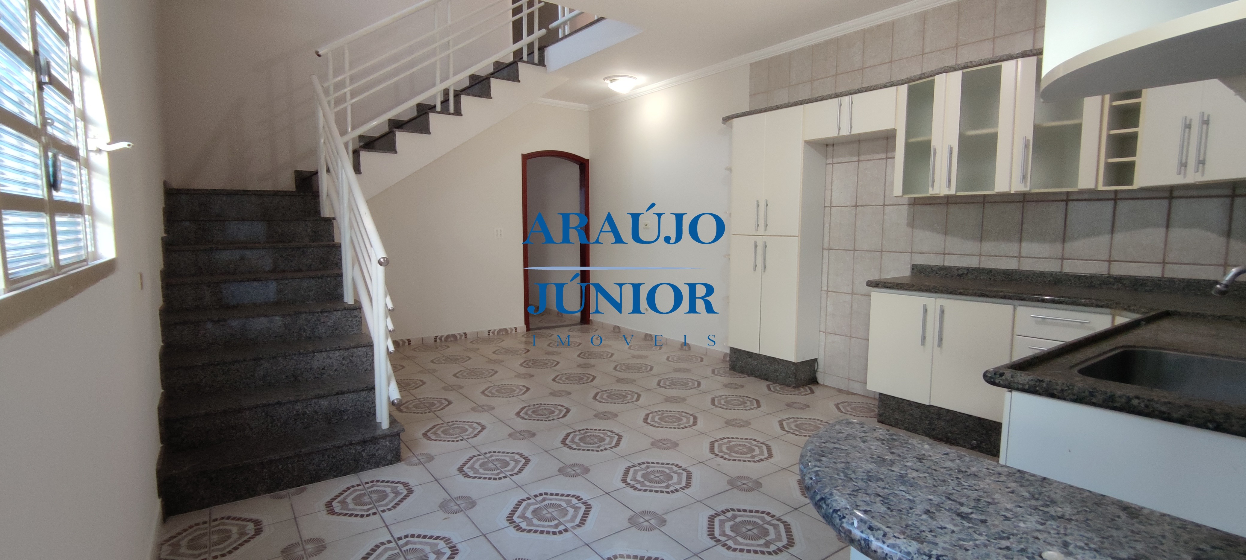 Casa, 3 quartos, 247 m² - Foto 5