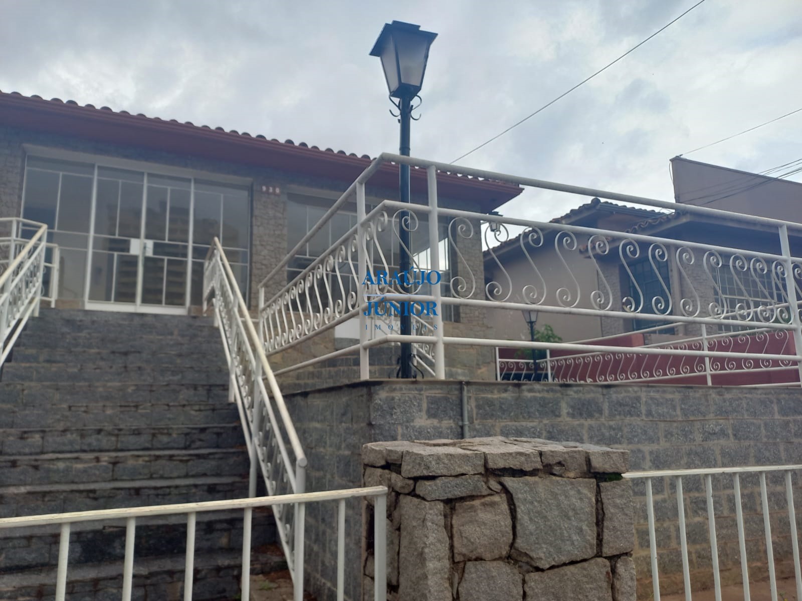 Prédio Inteiro, 242 m² - Foto 1