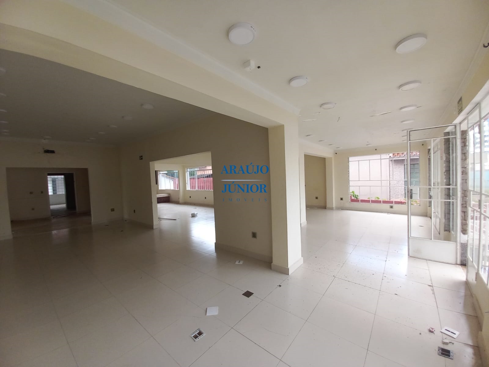 Prédio Inteiro, 242 m² - Foto 4