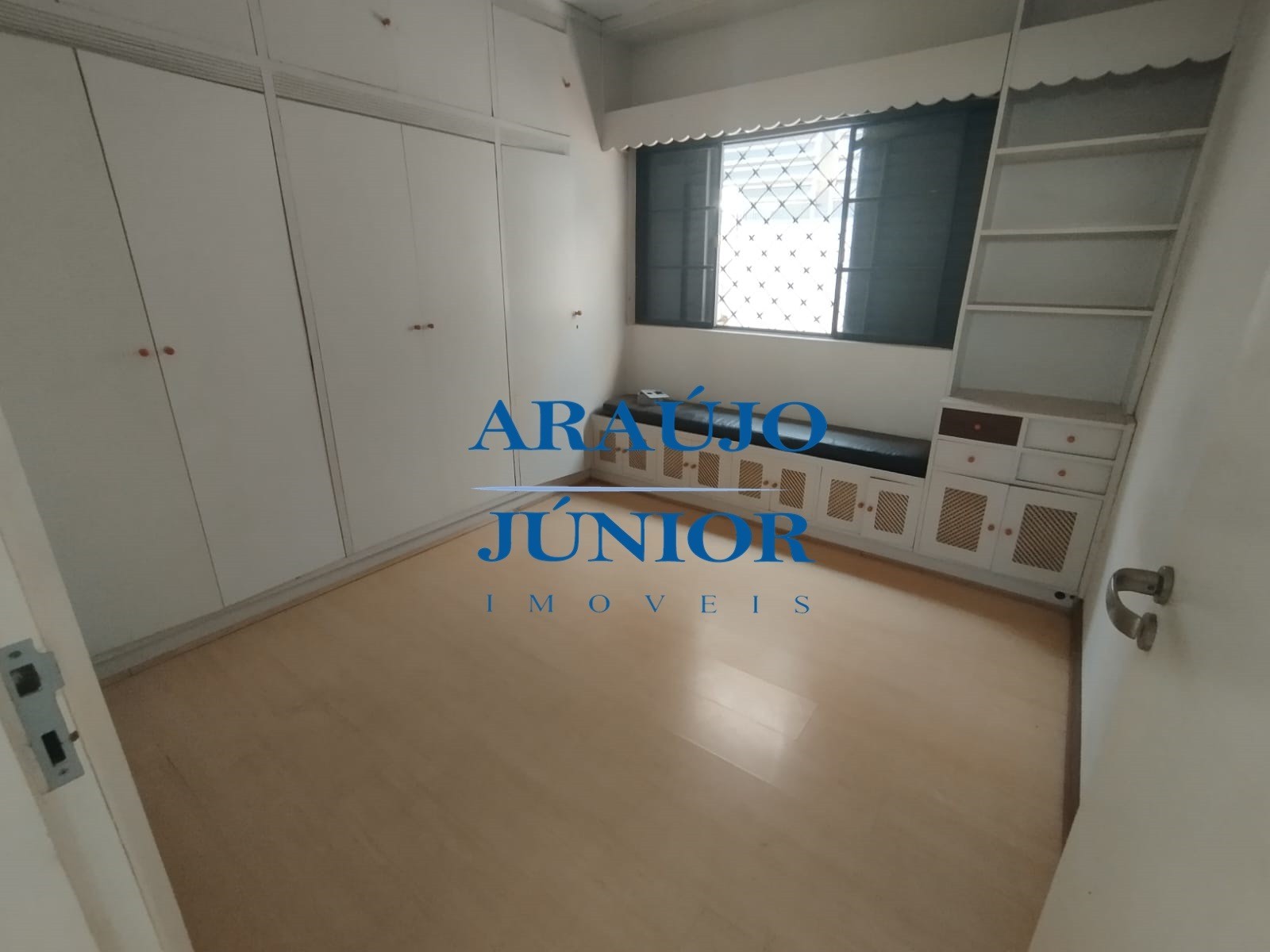 Casa, 4 quartos, 196 m² - Foto 8