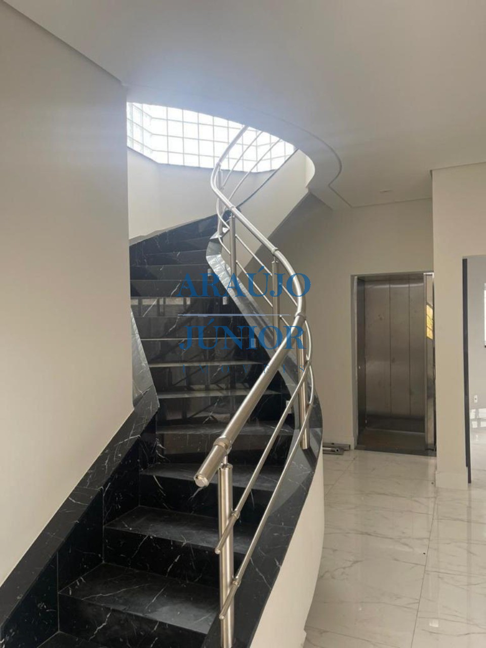 Casa, 4 quartos, 390 m² - Foto 10