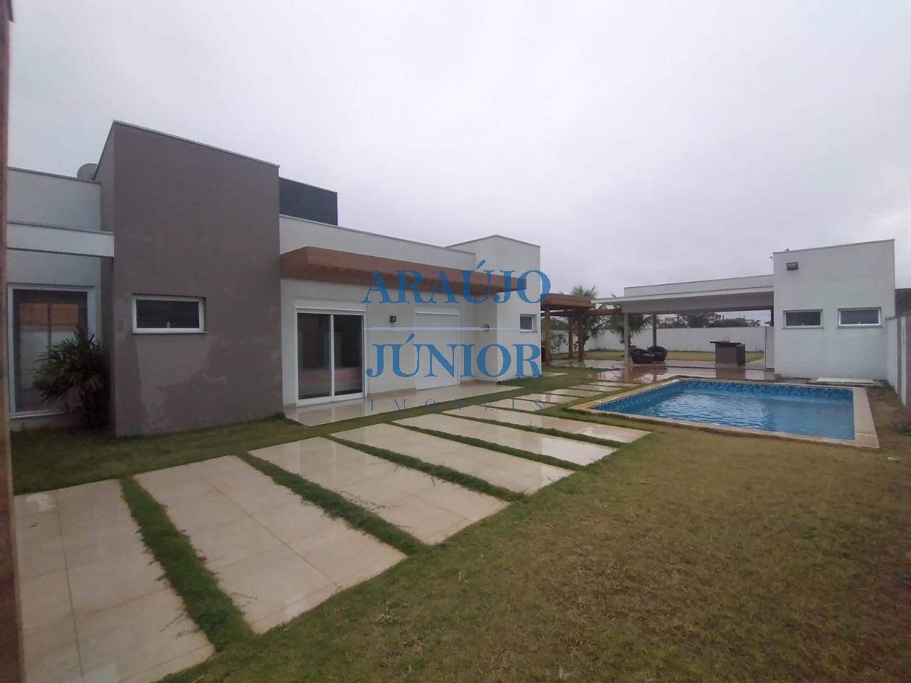 Casa, 3 quartos, 334 m² - Foto 2