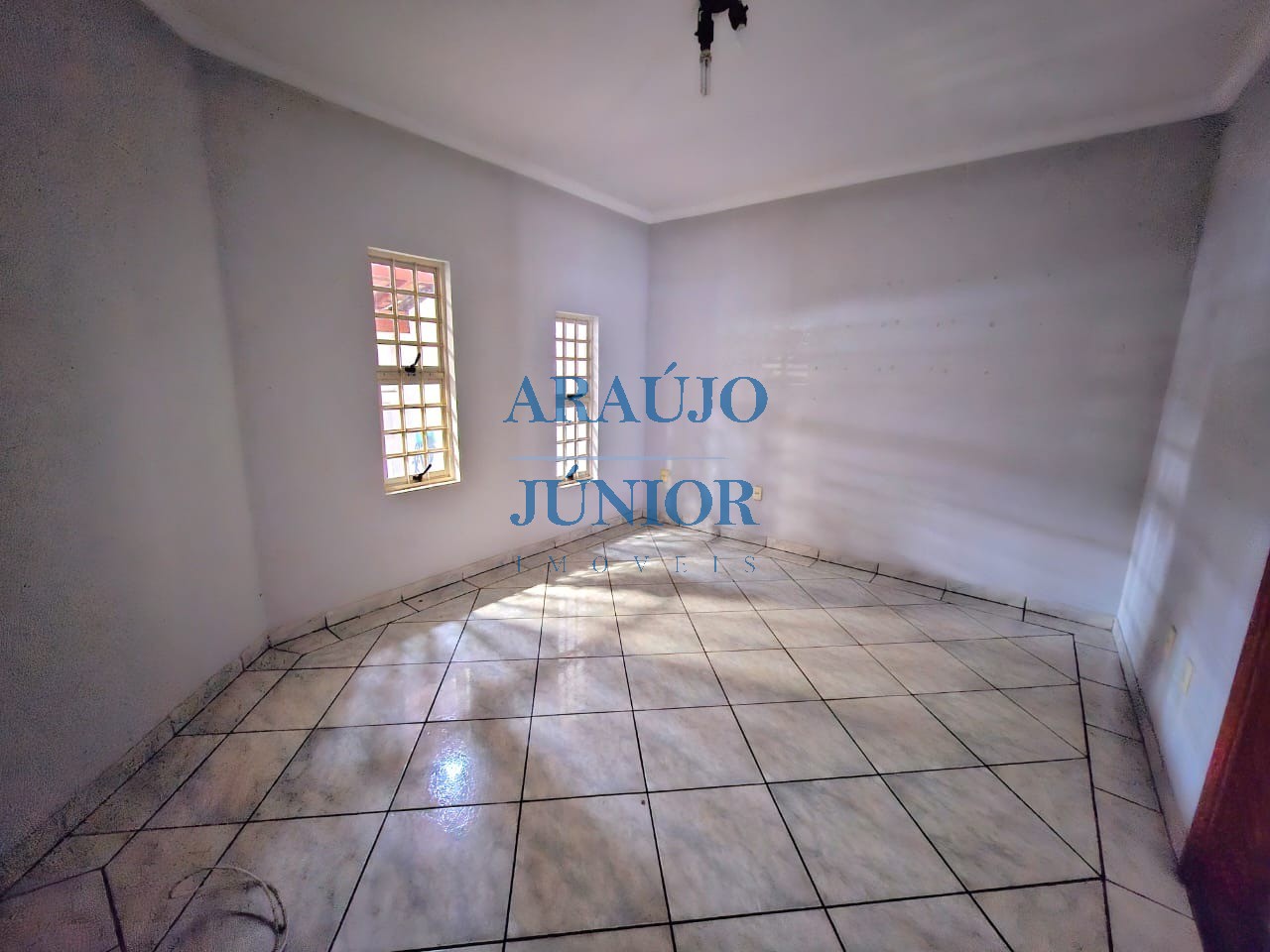 Casa, 3 quartos, 130 m² - Foto 3