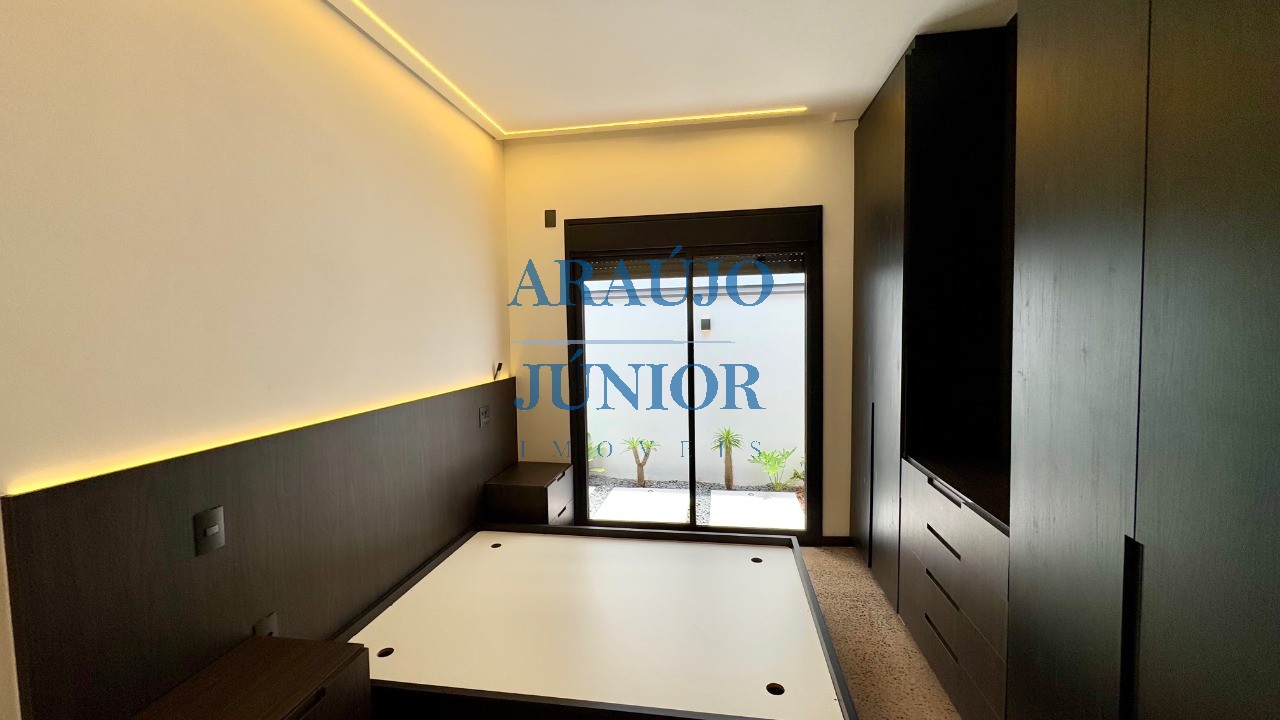 Casa, 3 quartos, 270 m² - Foto 22