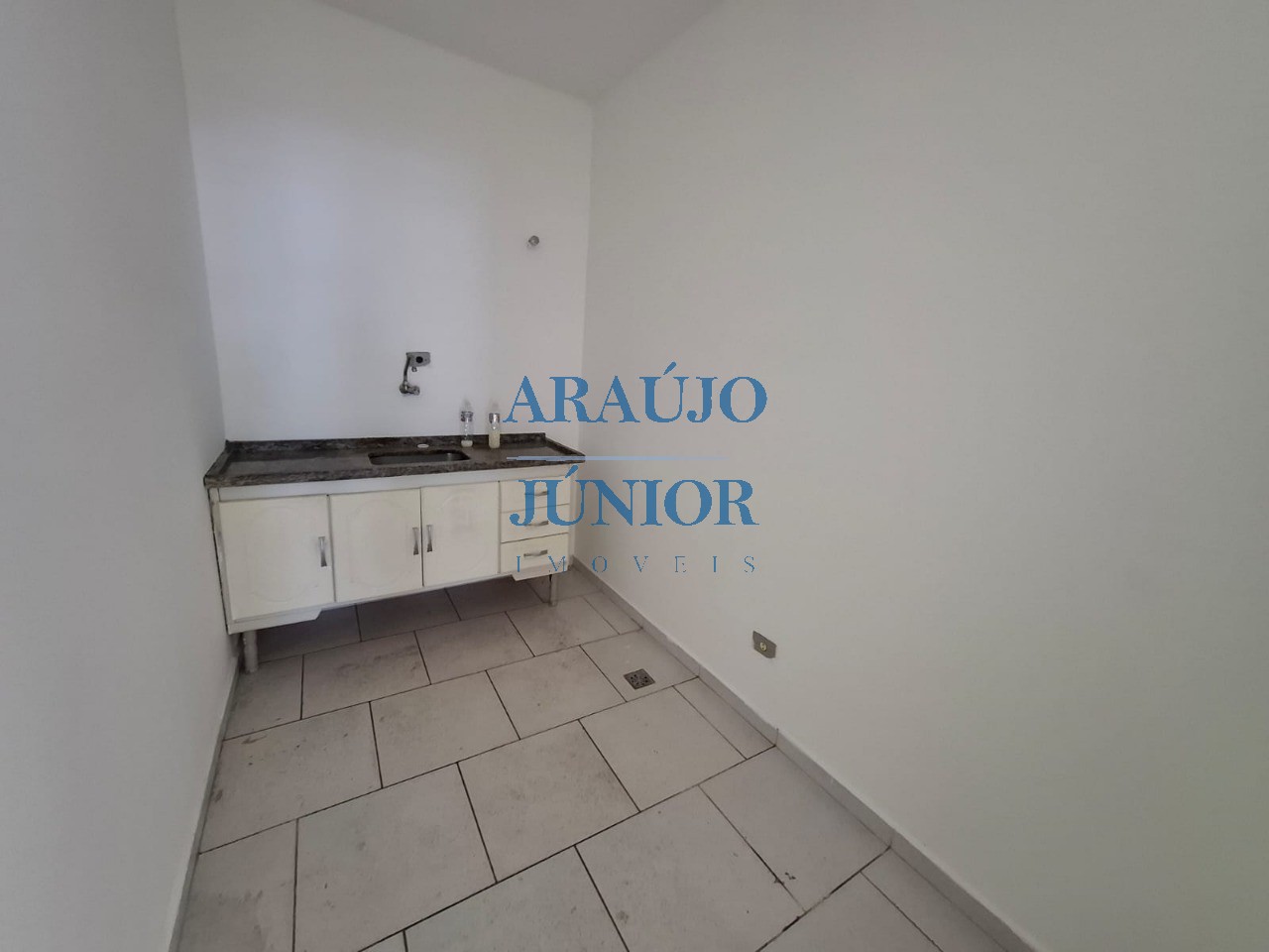 Loja-Salão, 240 m² - Foto 12