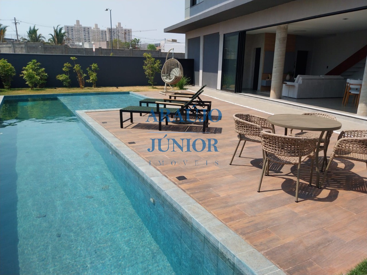 Casa, 3 quartos, 290 m² - Foto 9