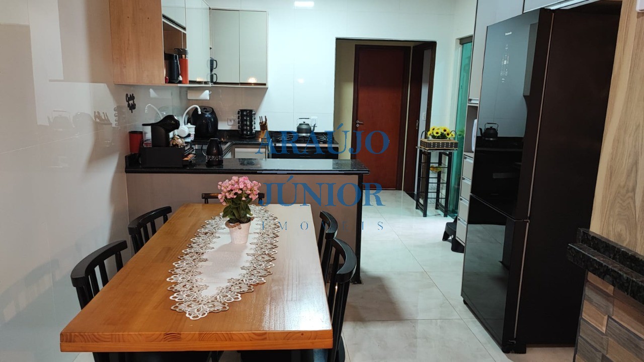 Casa, 3 quartos, 140 m² - Foto 9
