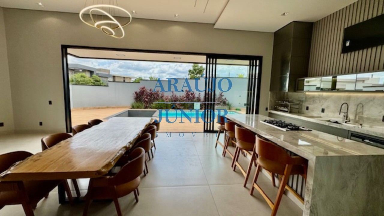 Casa, 3 quartos, 260 m² - Foto 1