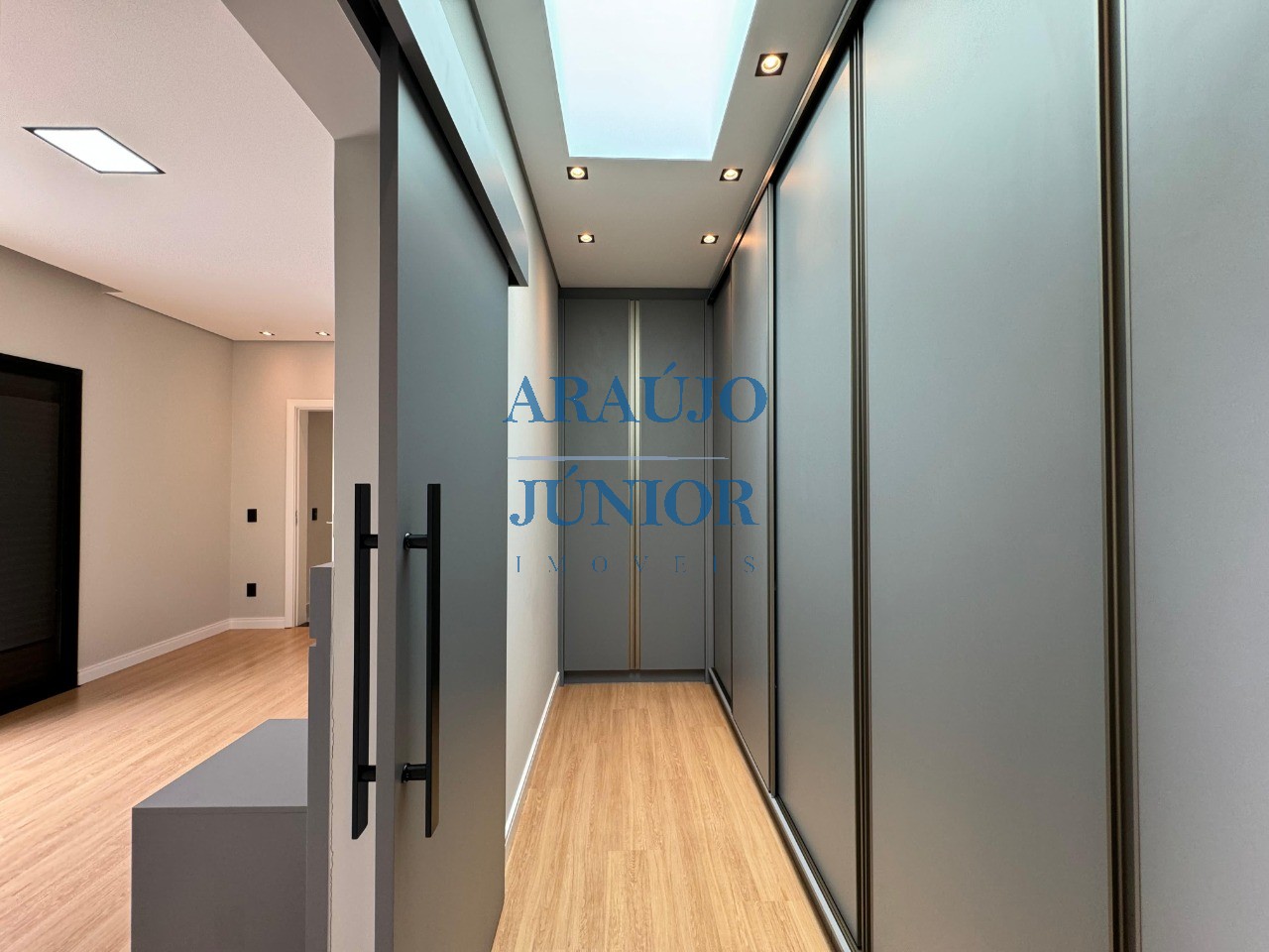 Casa, 3 quartos, 218 m² - Foto 6