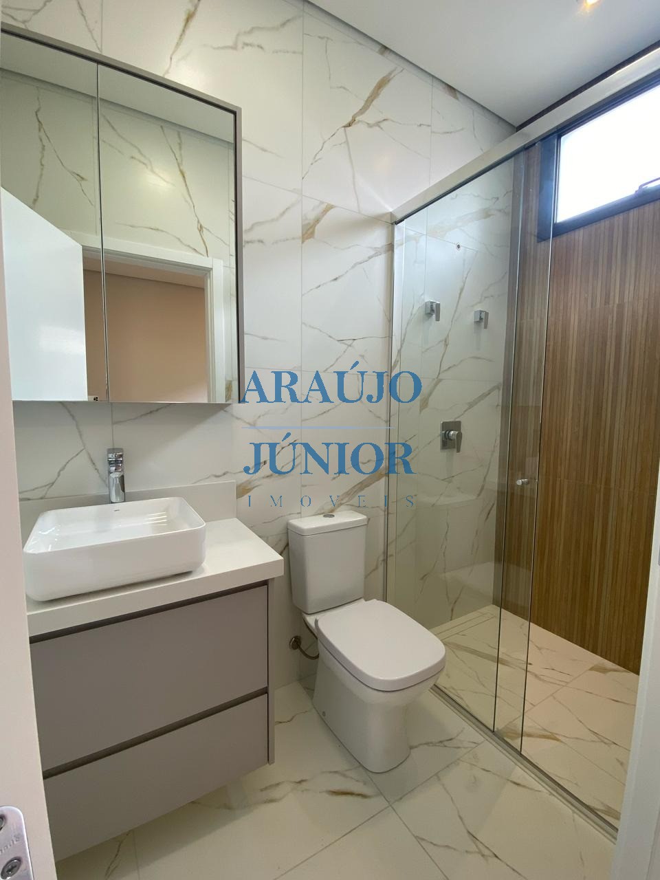 Casa, 3 quartos, 188 m² - Foto 4