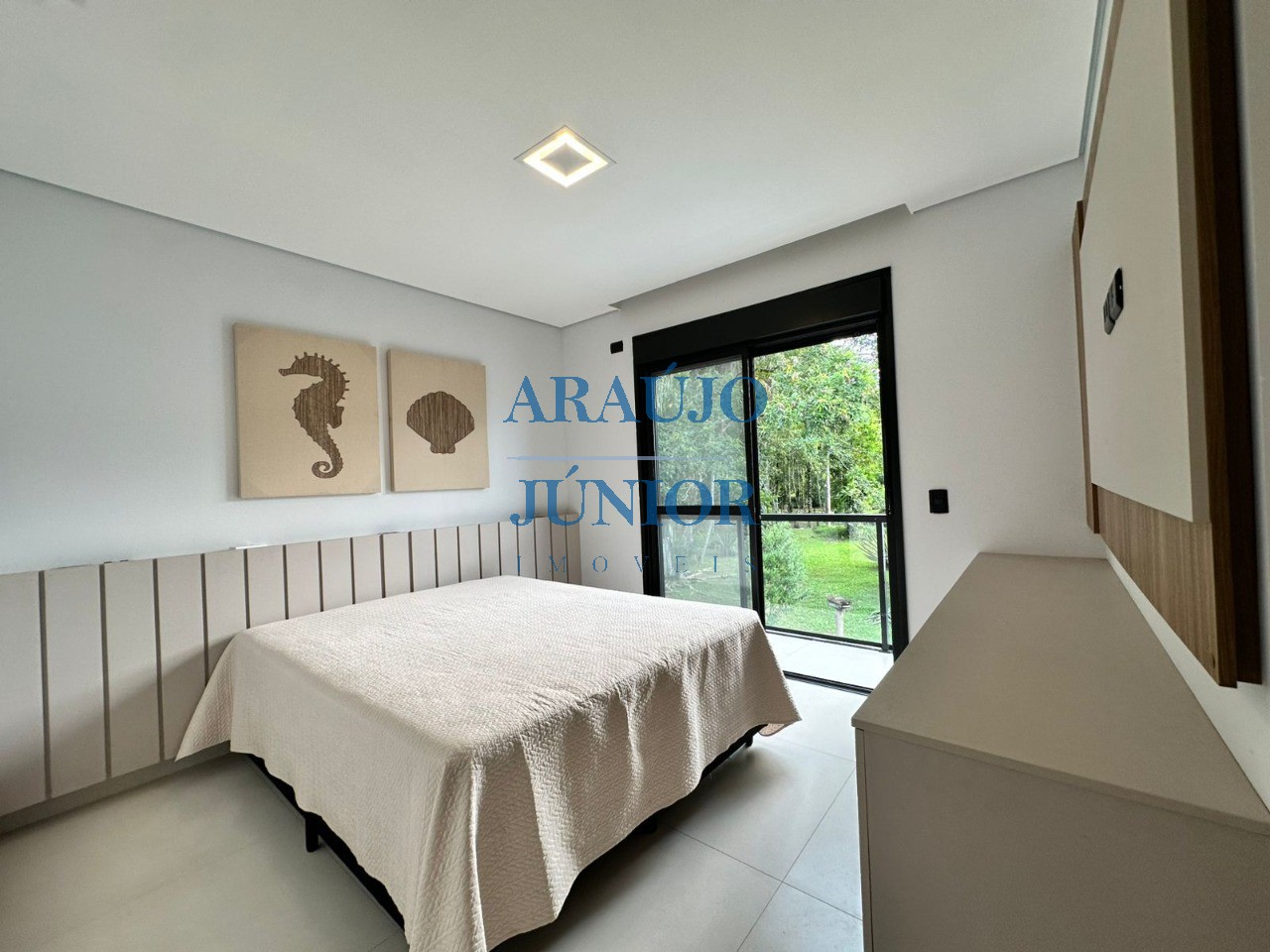 Casa, 4 quartos, 205 m² - Foto 15