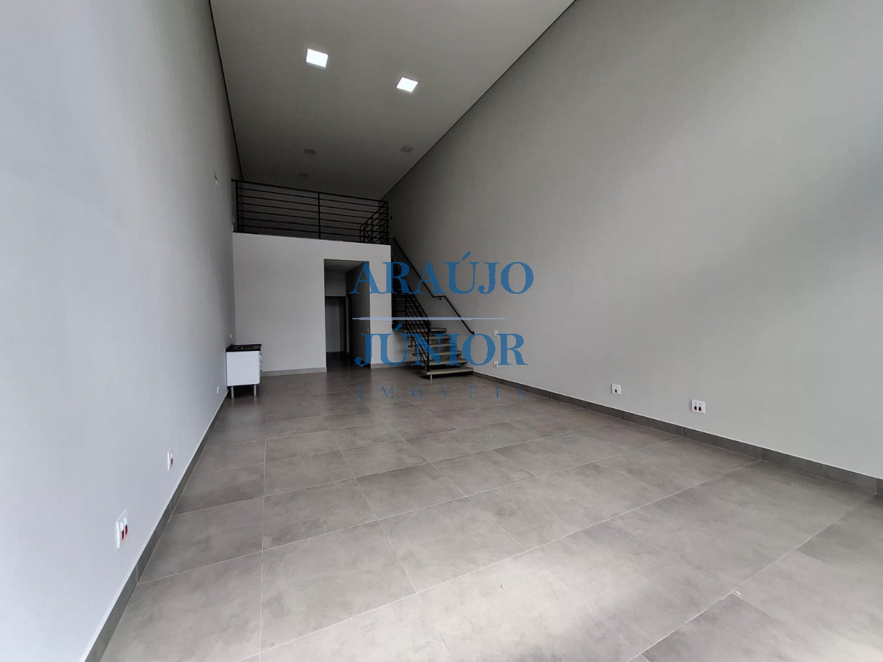 Loja-Salão, 90 m² - Foto 2