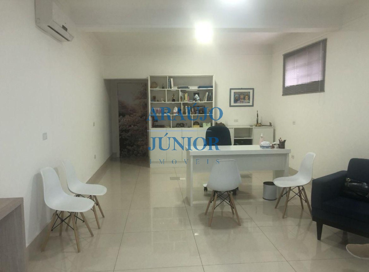 Casa, 3 quartos, 186 m² - Foto 2