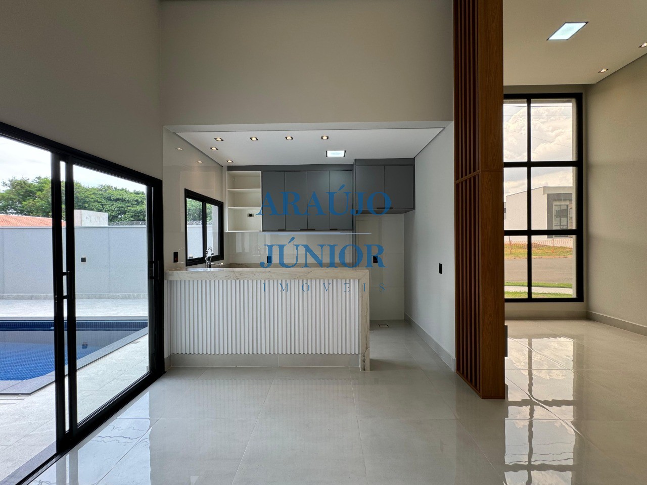 Casa, 3 quartos, 218 m² - Foto 11