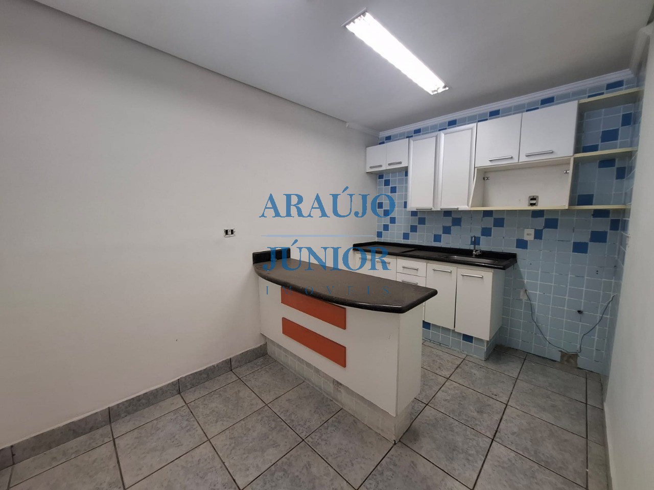 Sala-Conjunto, 258 m² - Foto 1