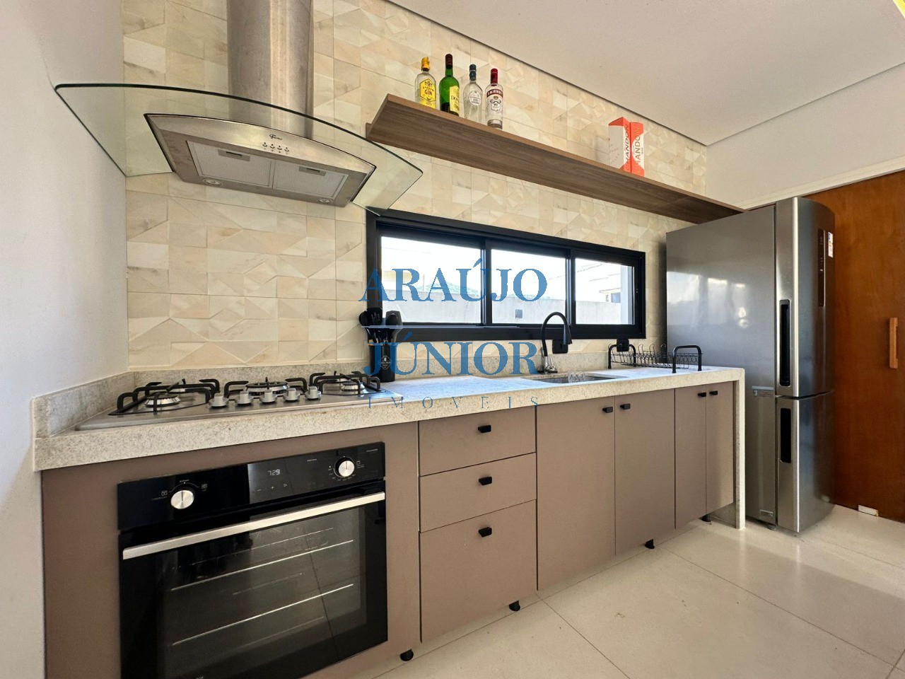 Casa, 4 quartos, 205 m² - Foto 24