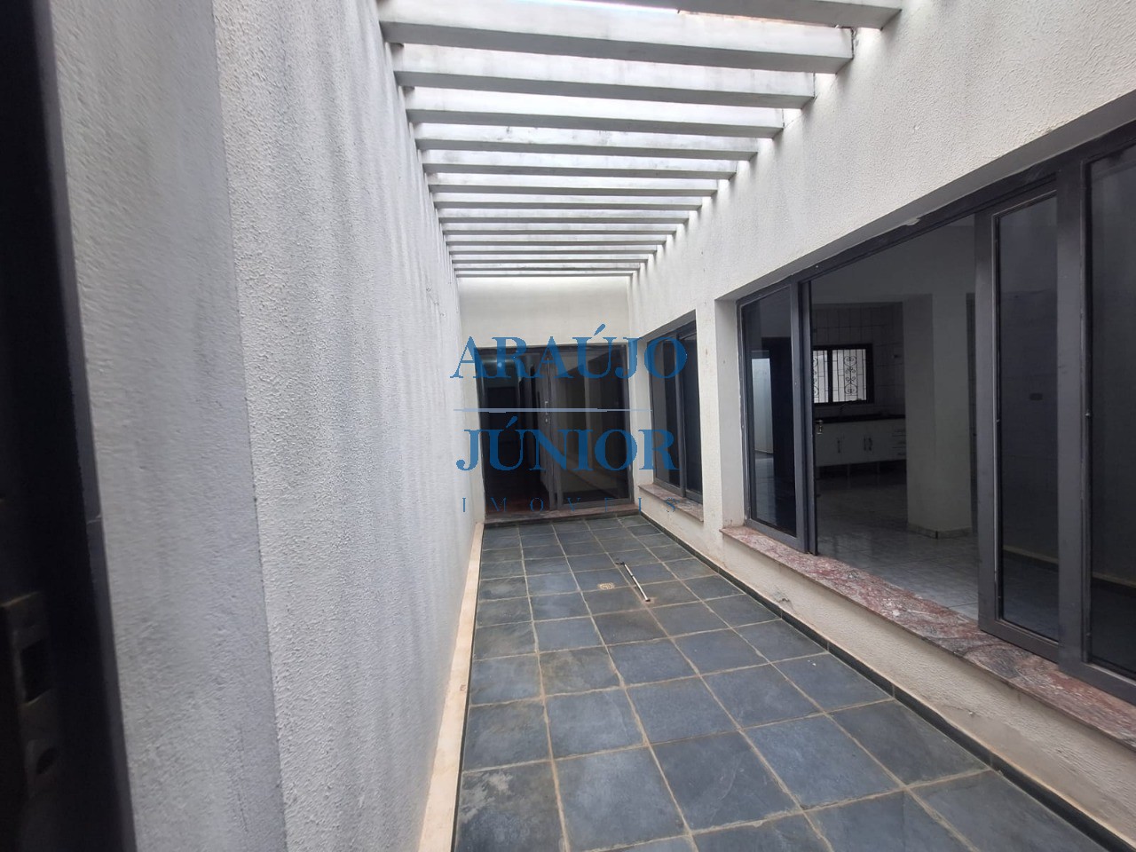 Casa, 3 quartos, 188 m² - Foto 3