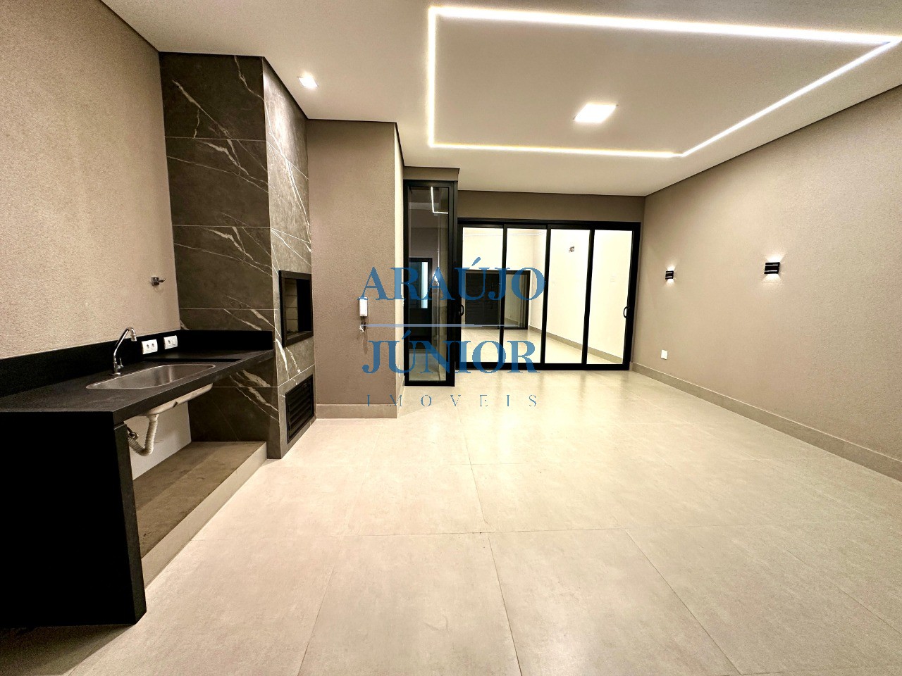 Casa, 3 quartos, 115 m² - Foto 3