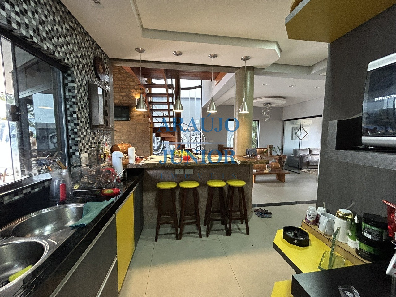 Casa, 3 quartos, 257 m² - Foto 46