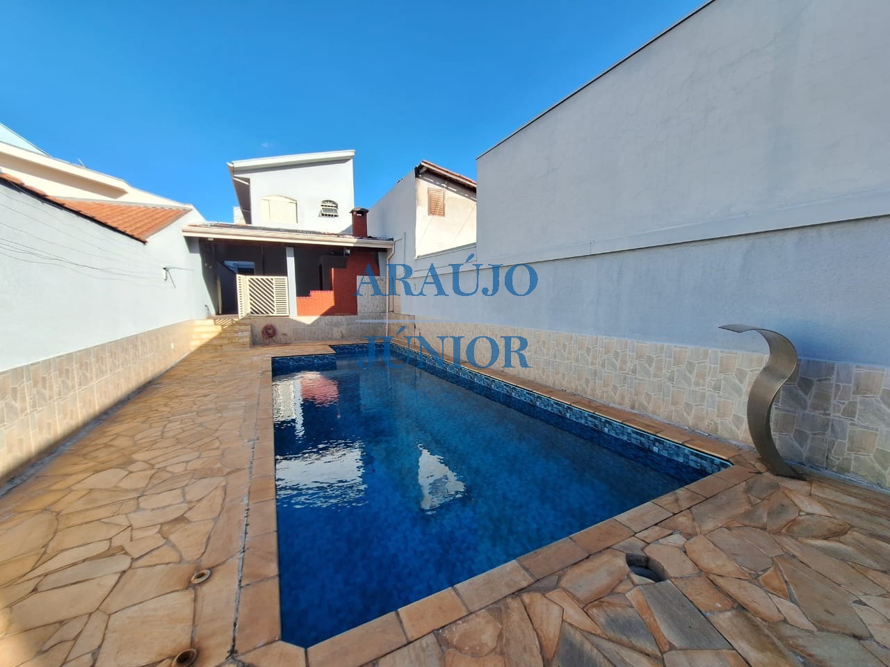 Casa, 3 quartos, 247 m² - Foto 30