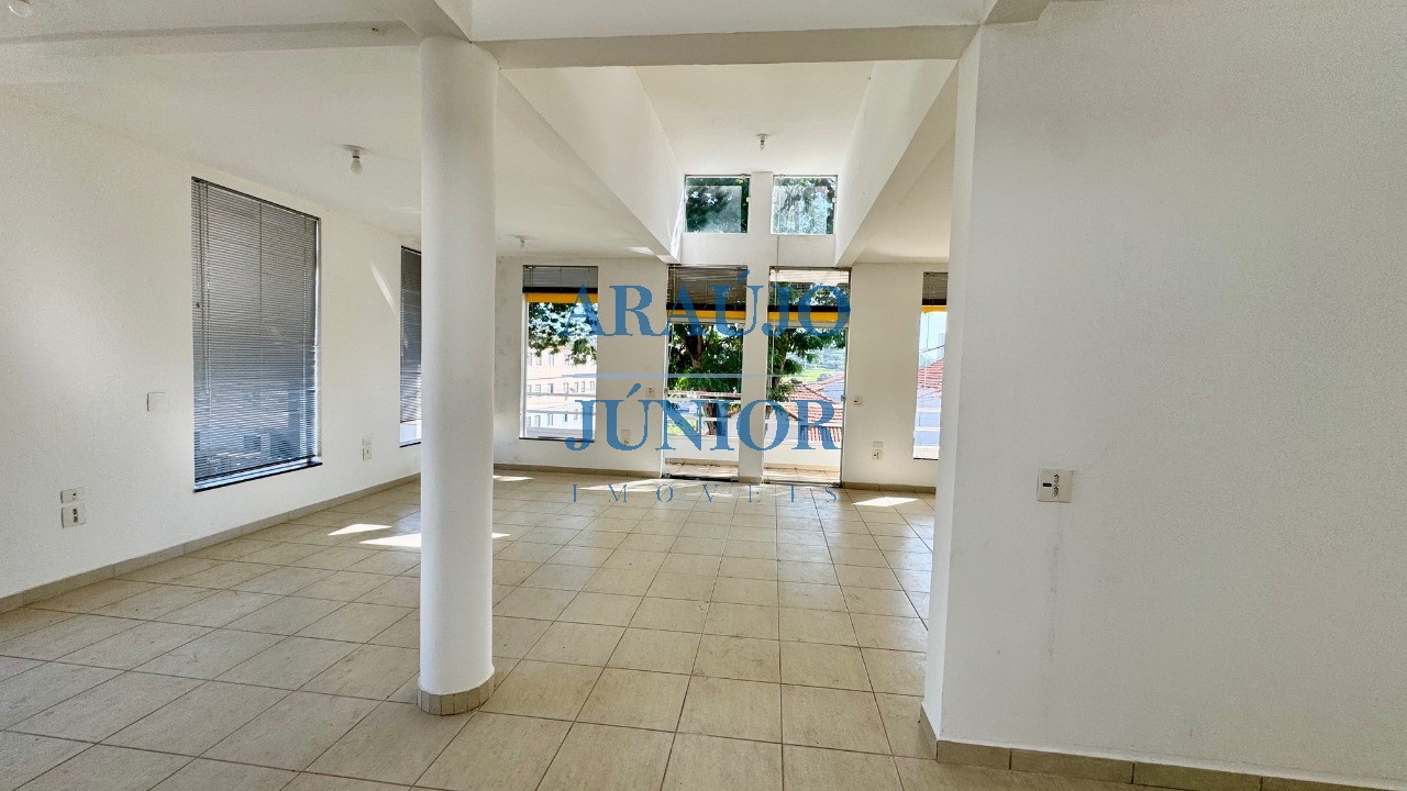 Prédio Inteiro, 182 m² - Foto 1