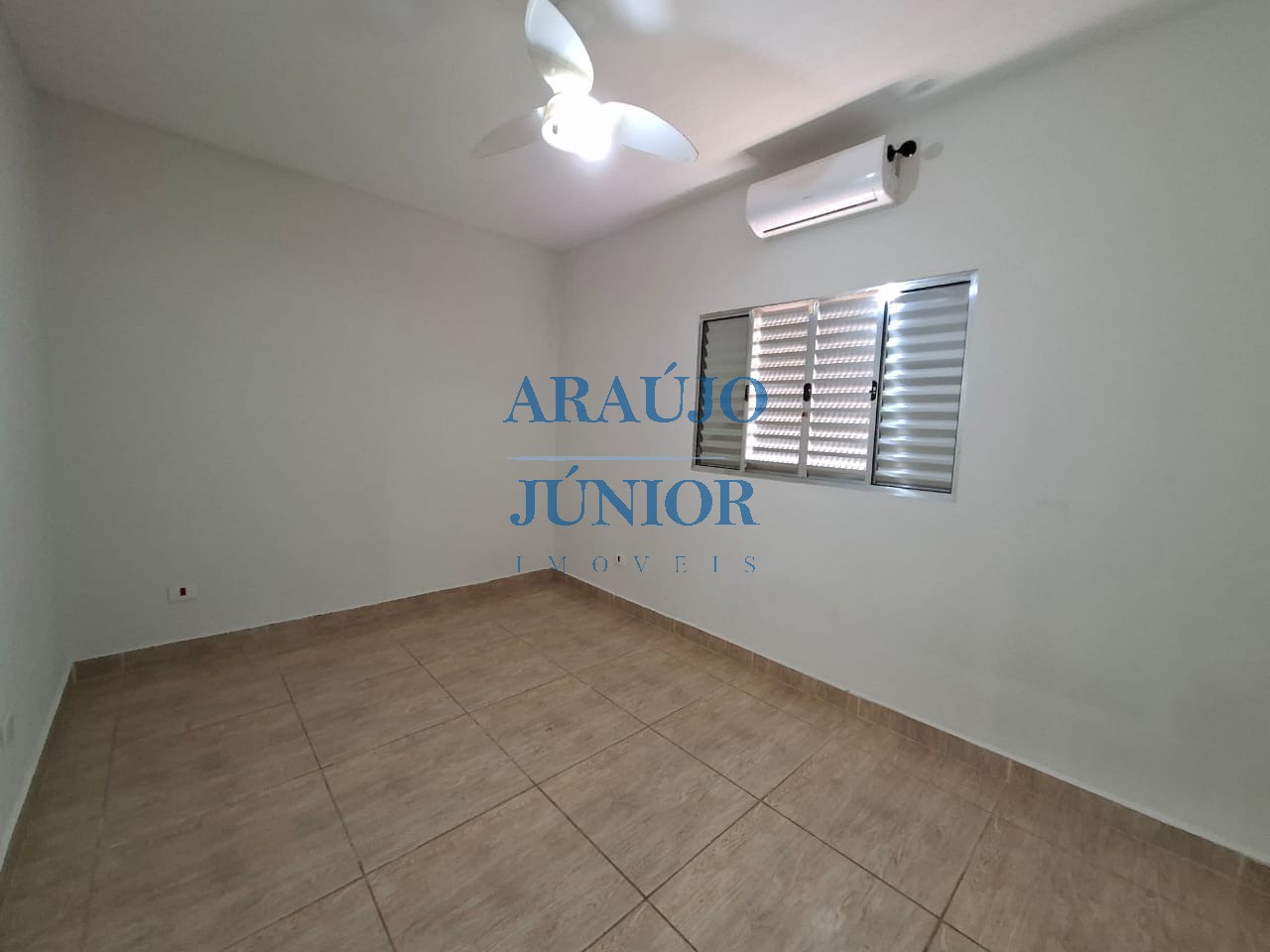 Casa, 3 quartos, 152 m² - Foto 9