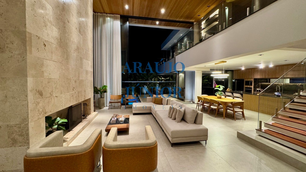 Casa, 3 quartos, 430 m² - Foto 1