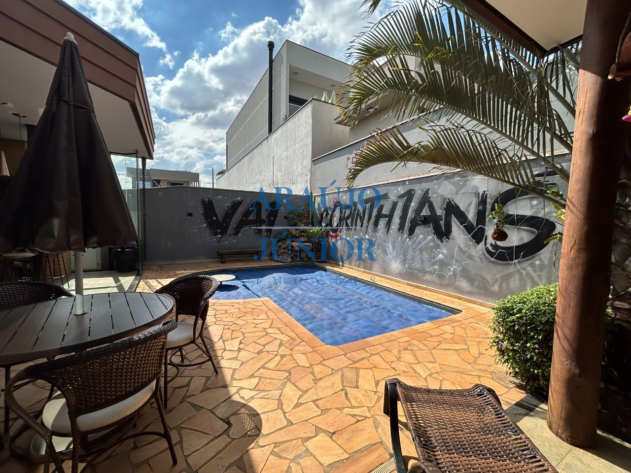 Casa, 3 quartos, 257 m² - Foto 8