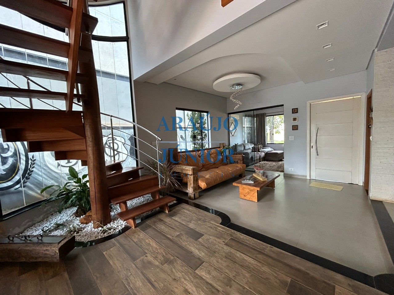 Casa, 3 quartos, 257 m² - Foto 35