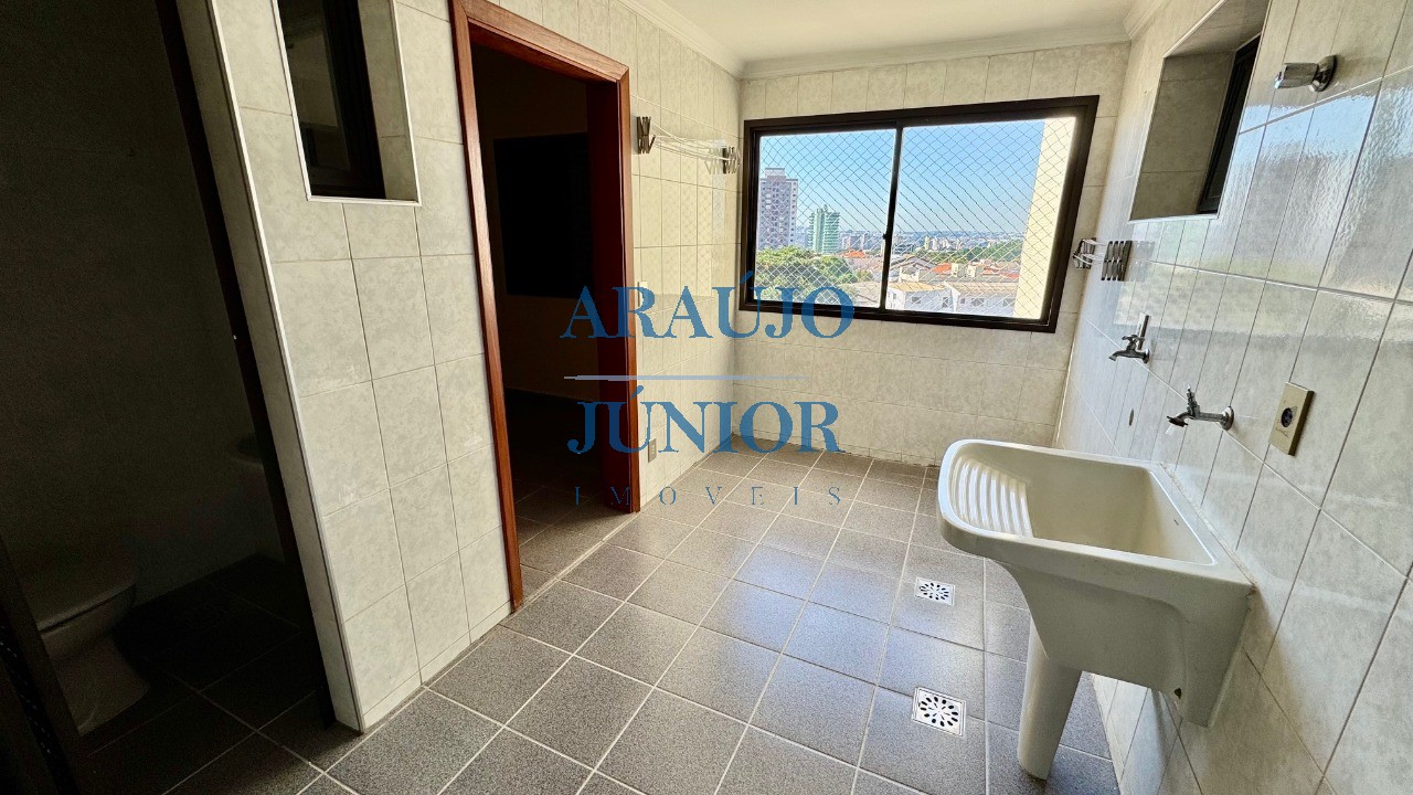 Apartamento, 3 quartos, 130 m² - Foto 3