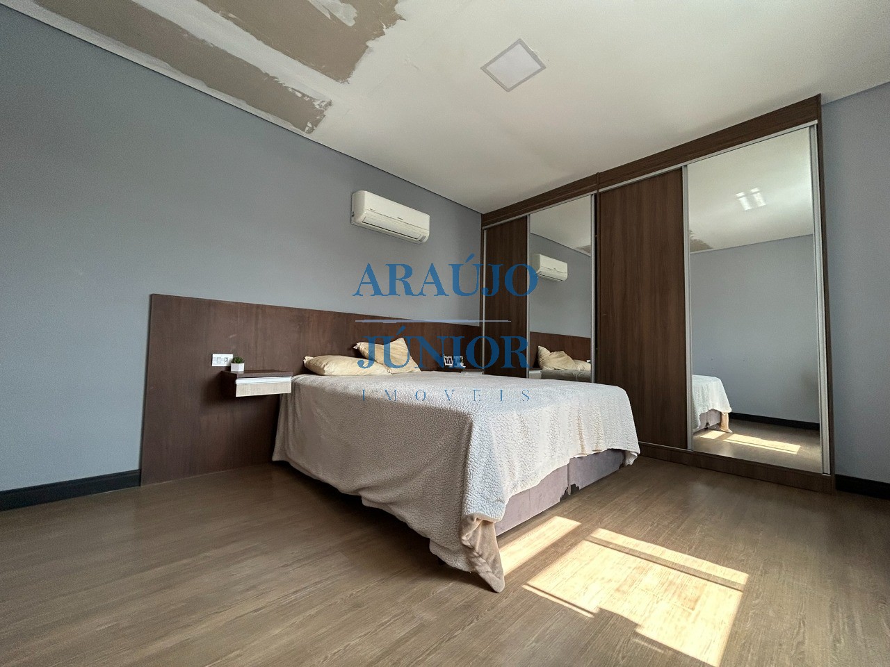Casa, 3 quartos, 257 m² - Foto 23