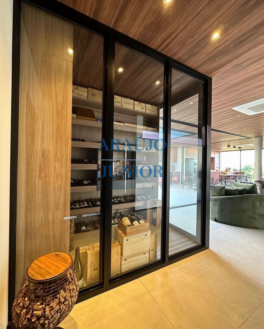 Casa, 4 quartos, 349 m² - Foto 2