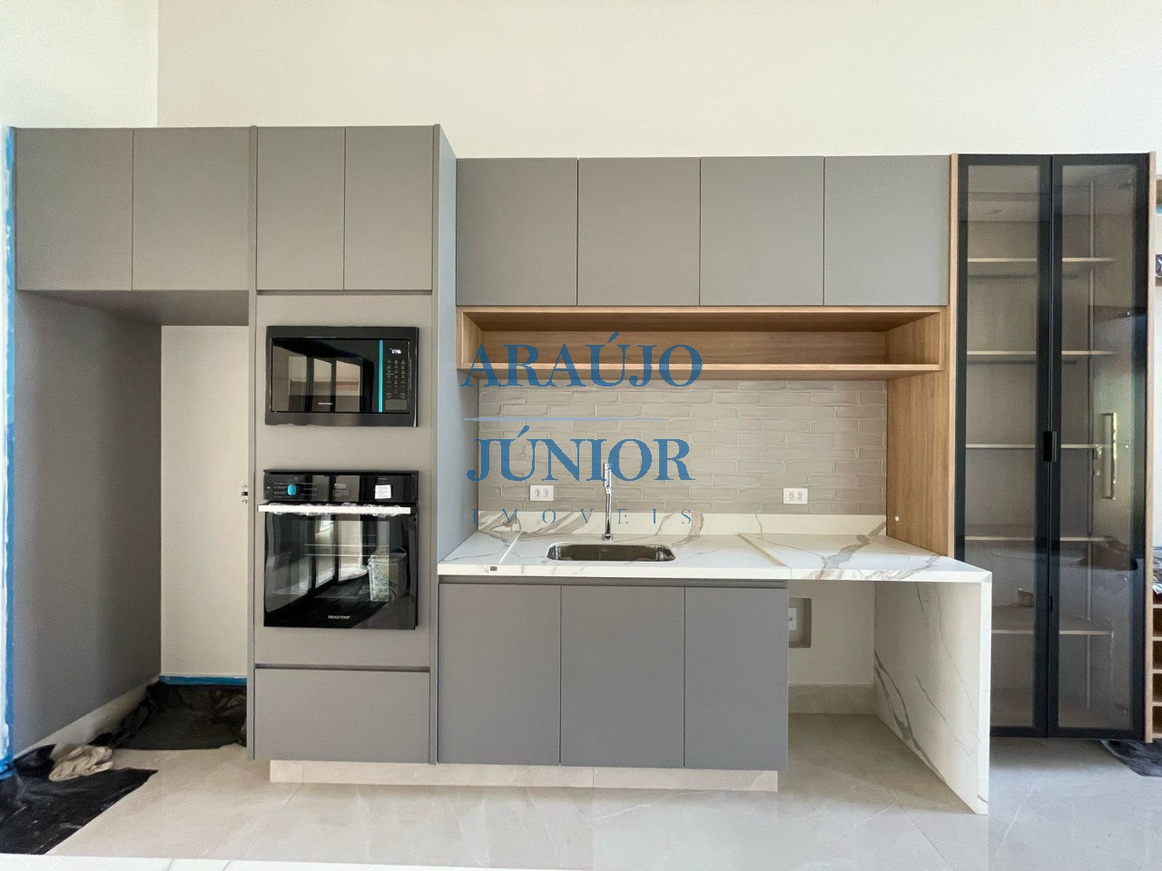 Casa, 3 quartos, 189 m² - Foto 2