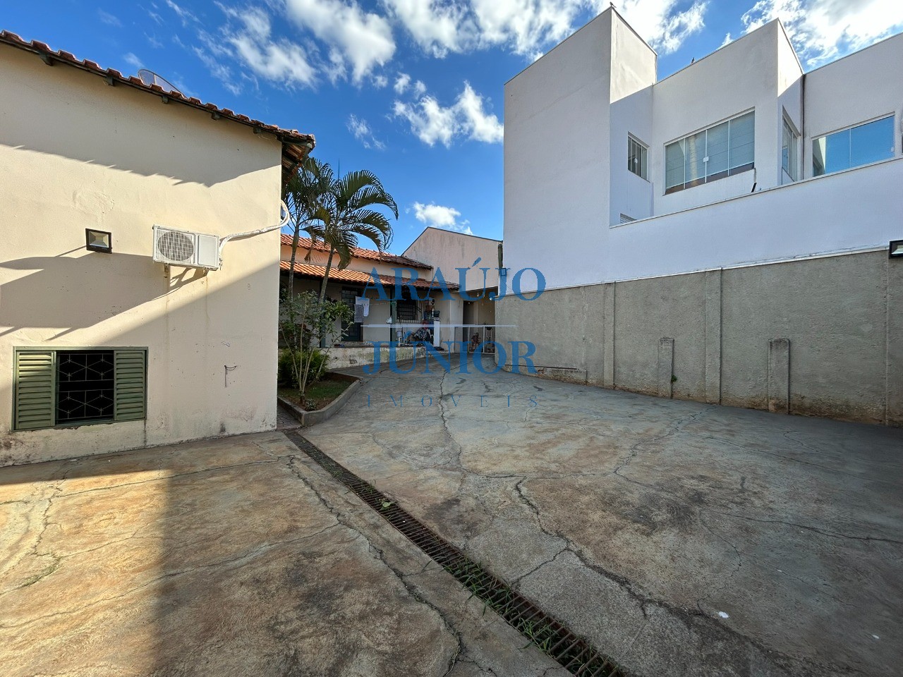 Casa, 2 quartos, 200 m² - Foto 31