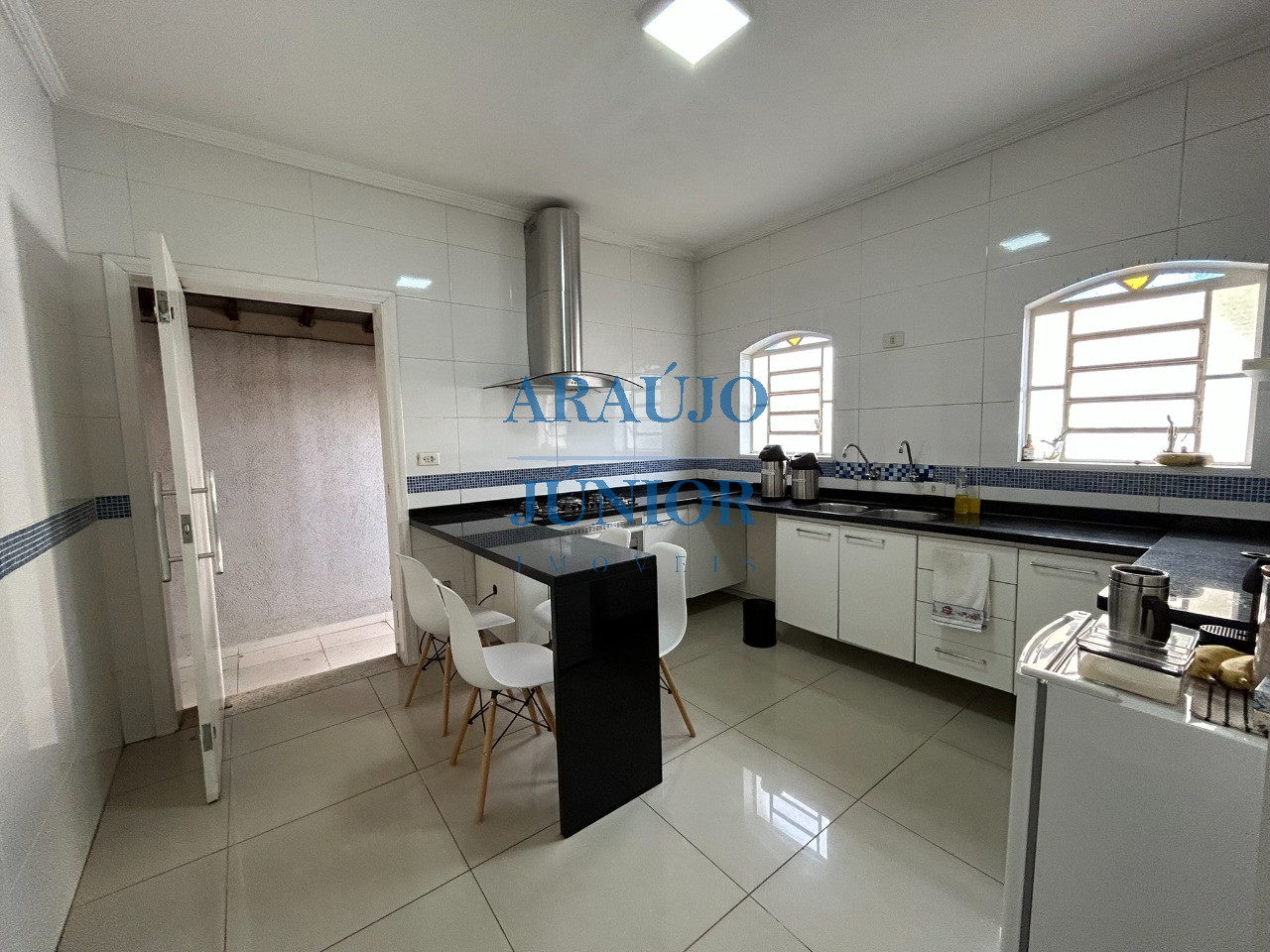 Casa, 3 quartos, 186 m² - Foto 35