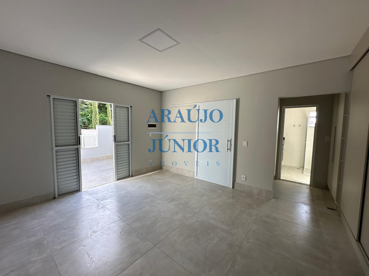 Casa, 3 quartos, 210 m² - Foto 38