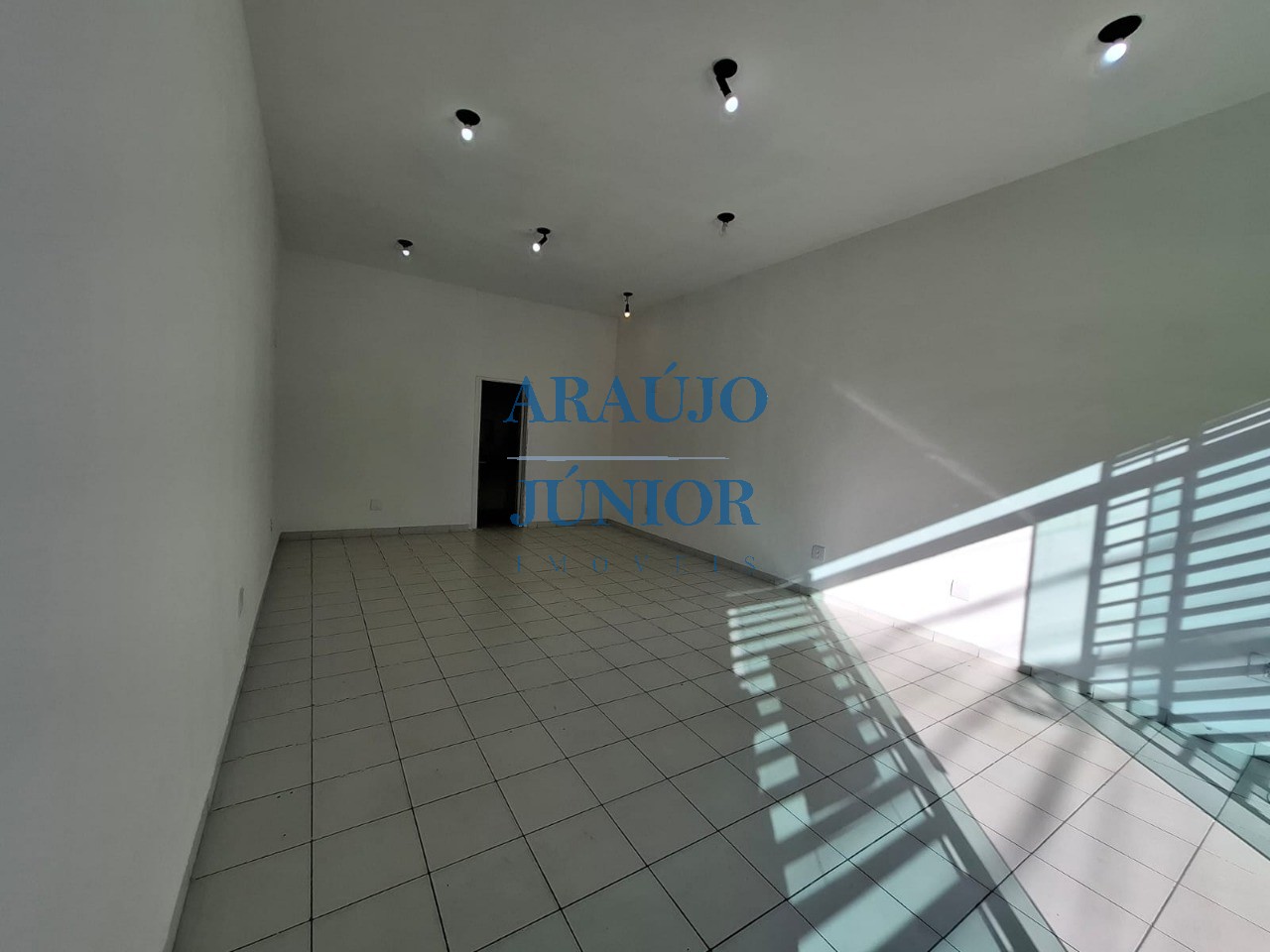 Sala-Conjunto, 40 m² - Foto 2