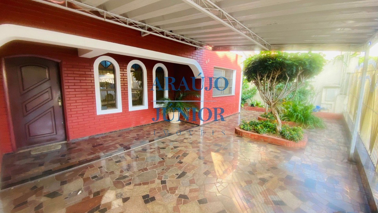 Casa, 3 quartos, 180 m² - Foto 1