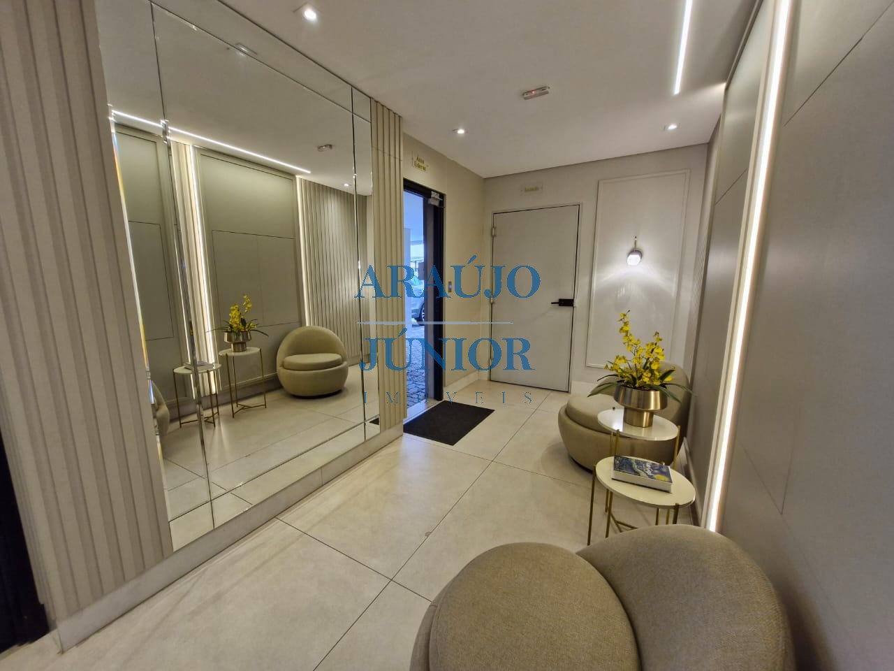 Apartamento, 3 quartos, 70 m² - Foto 1