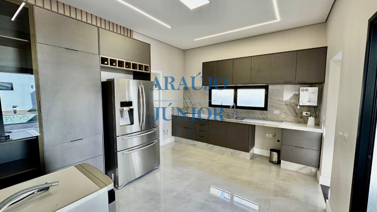 Casa, 3 quartos, 250 m² - Foto 22