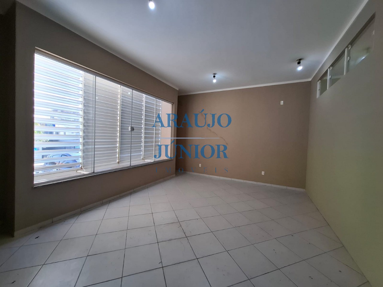 Prédio Inteiro, 243 m² - Foto 23