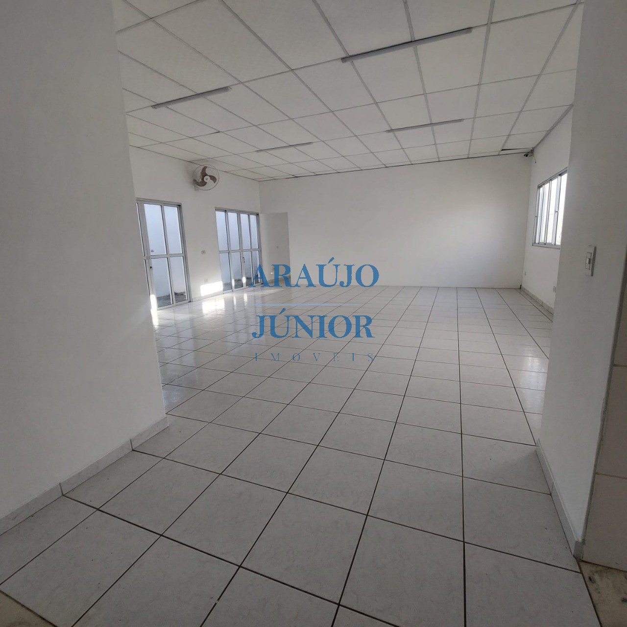 Prédio Inteiro, 210 m² - Foto 1