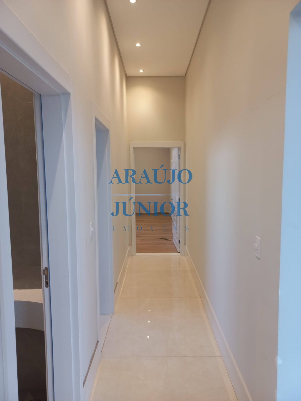 Casa, 3 quartos, 232 m² - Foto 19