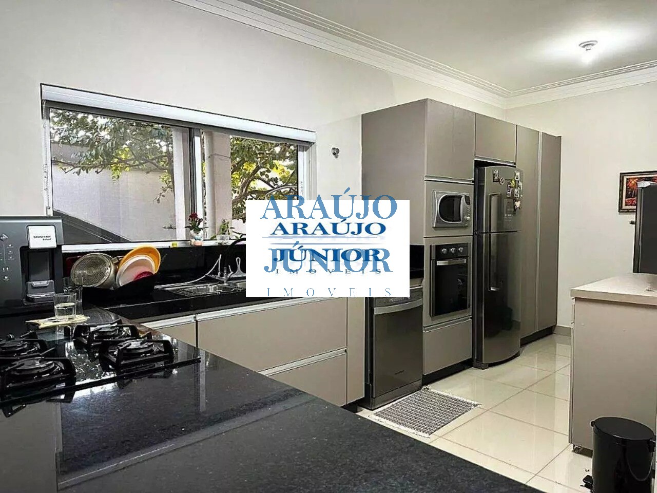 Casa, 3 quartos, 192 m² - Foto 12