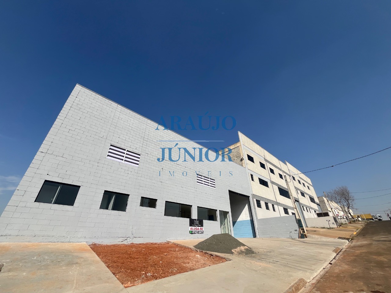 Depósito-Galpão, 750 m² - Foto 1
